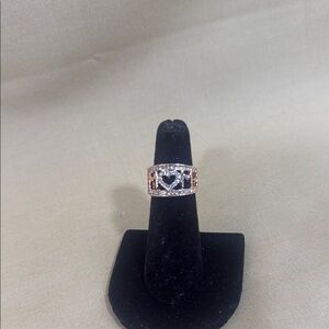 Elegant Rose Gold and Silver Heart MOM Ring